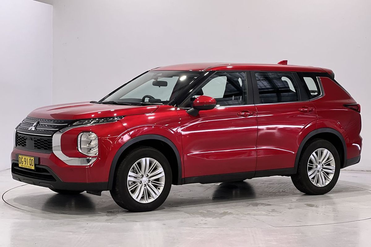 2022 Mitsubishi Outlander ES ZM