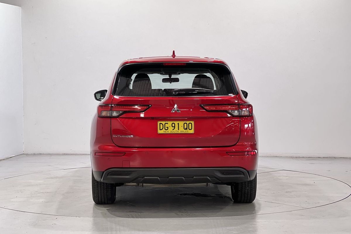 2022 Mitsubishi Outlander ES ZM