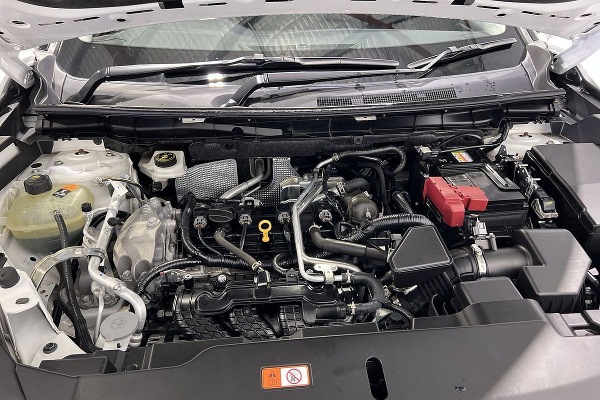 2023 Mitsubishi Outlander ES ZM