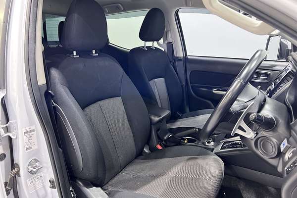 2019 Mitsubishi Triton GLS Premium MR 4X4
