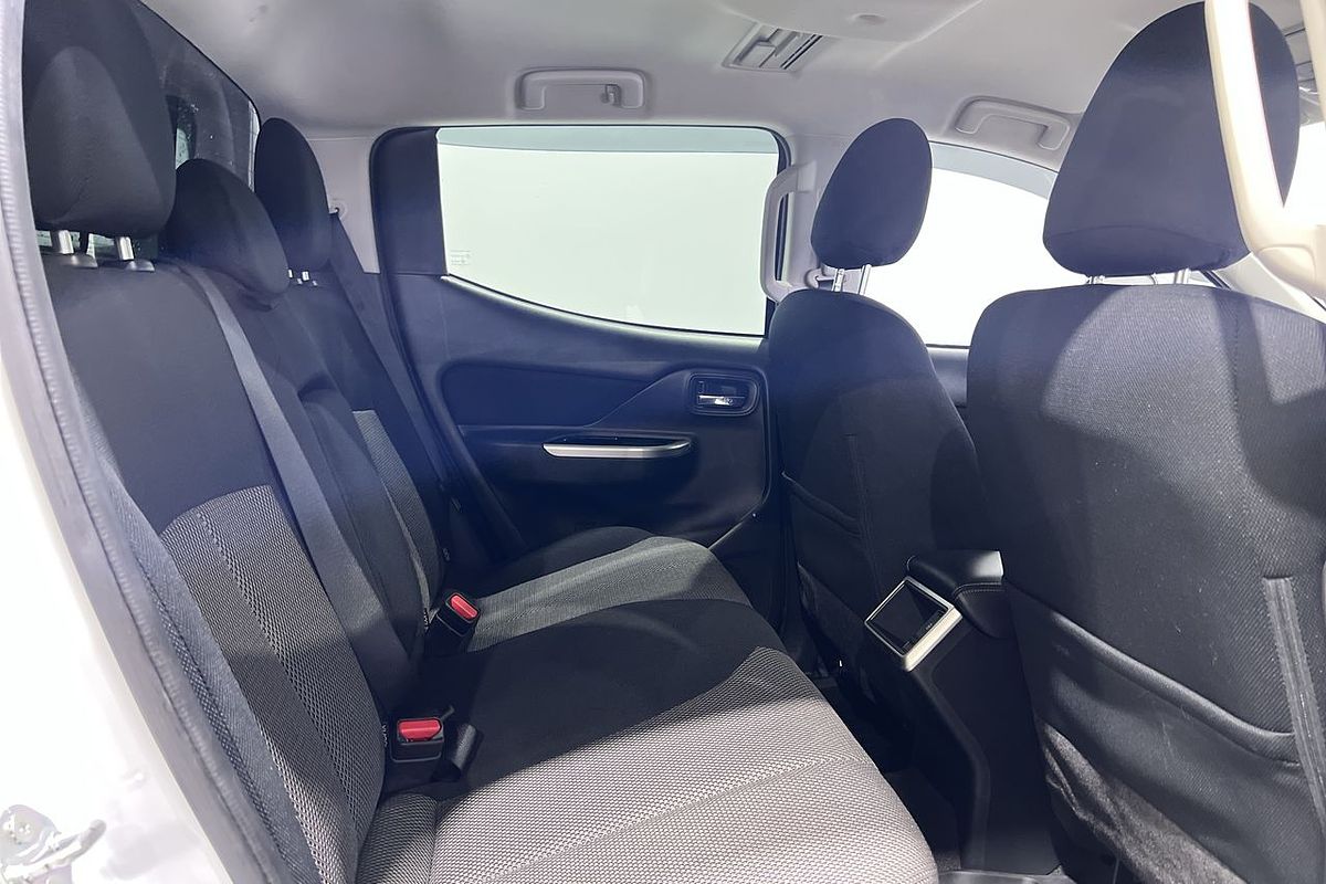 2019 Mitsubishi Triton GLS Premium MR 4X4