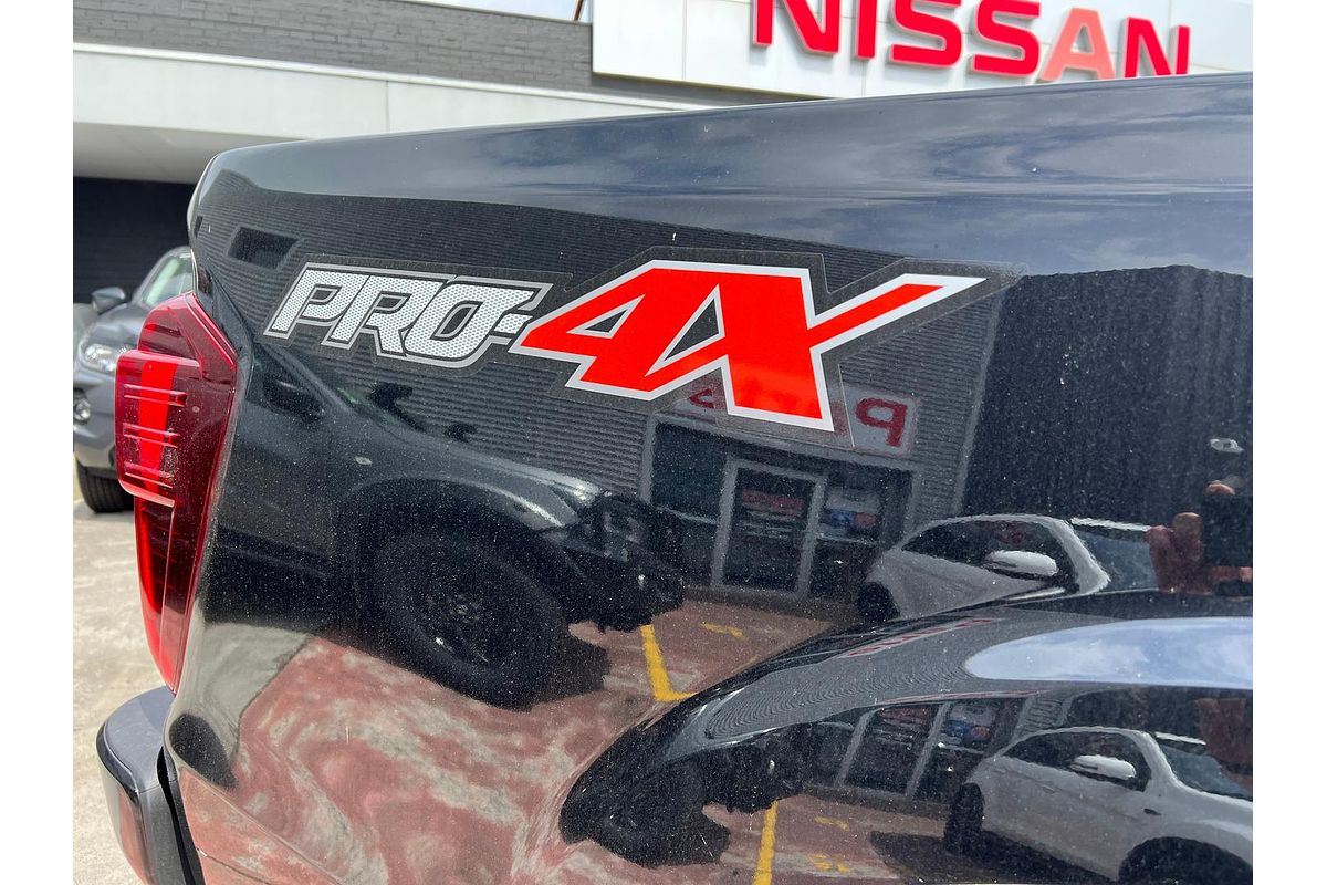 2025 Nissan Navara PRO-4X D23 4X4