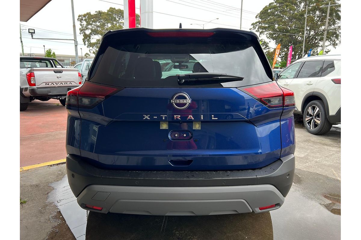 2024 Nissan X-TRAIL ST-L T33