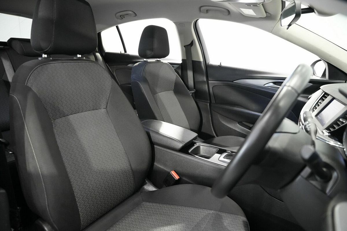 2020 Holden Commodore LT ZB