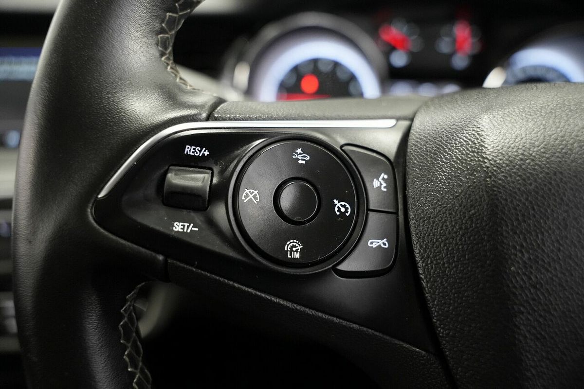 2020 Holden Commodore LT ZB
