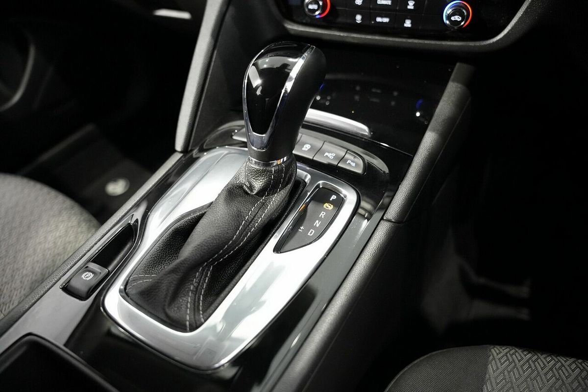 2020 Holden Commodore LT ZB
