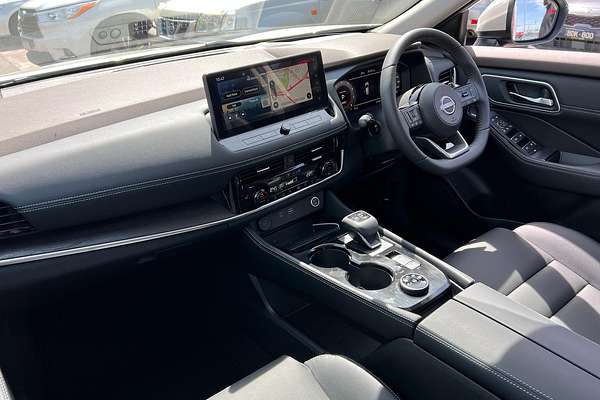 2025 Nissan X-TRAIL Ti T33