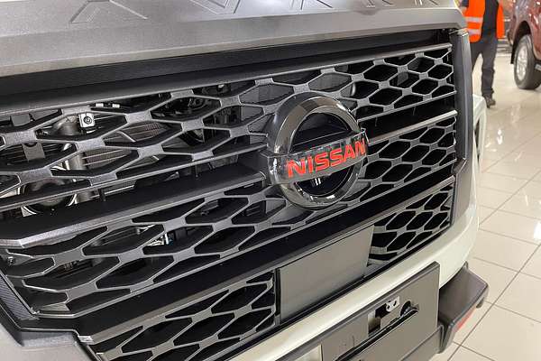 2025 Nissan Navara PRO-4X D23 4X4