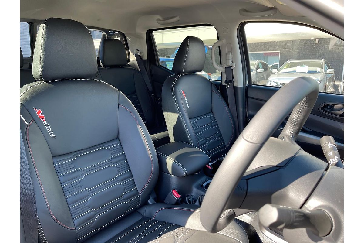 2025 Nissan Navara PRO-4X D23 4X4