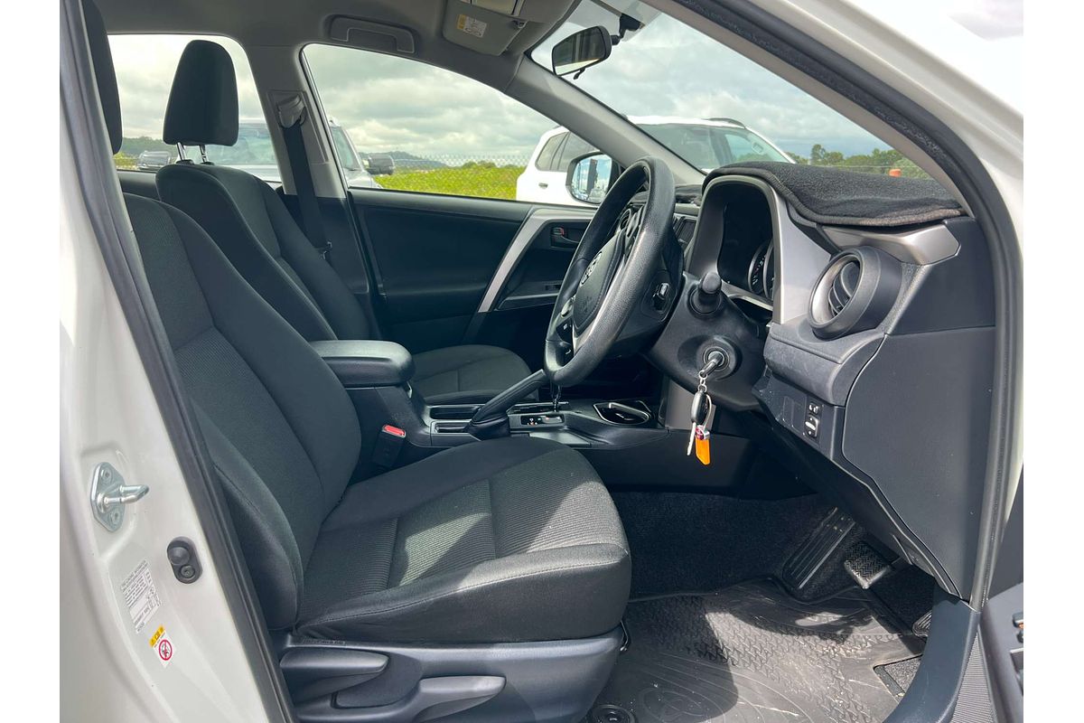 2017 Toyota RAV4 GX ZSA42R
