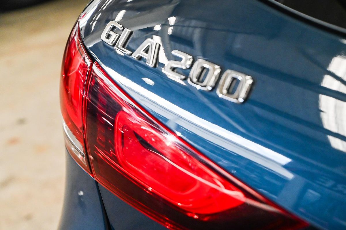 2022 Mercedes-Benz GLA-Class GLA200 H247