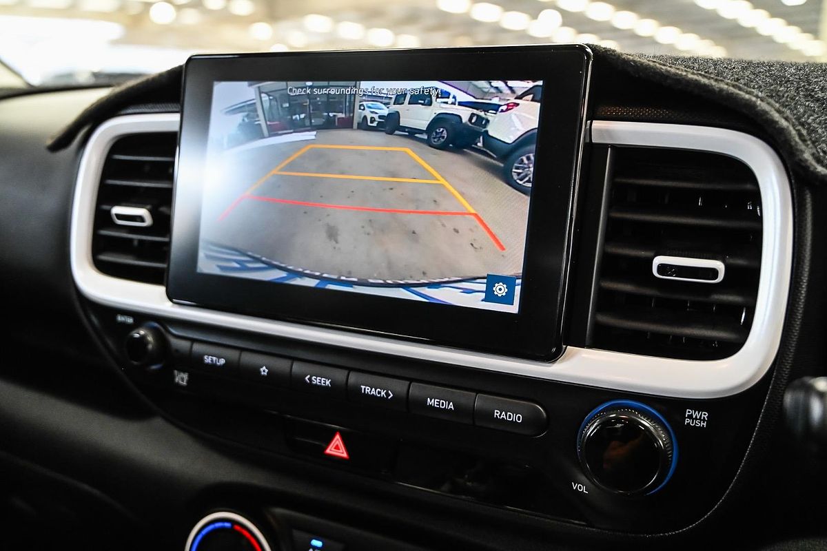 2021 Hyundai Venue Active QX.V3