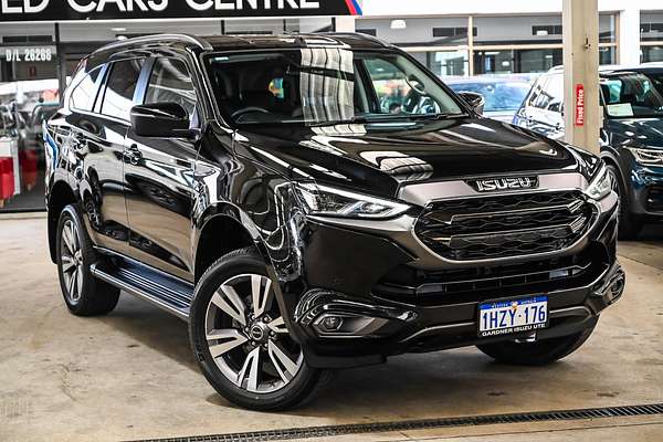 2023 Isuzu MU-X LS-T