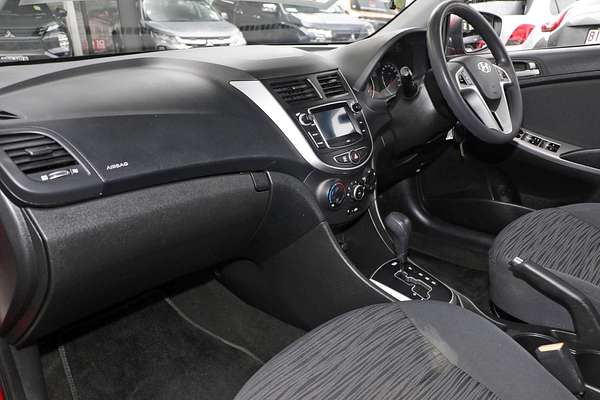 2016 Hyundai Accent Active RB4