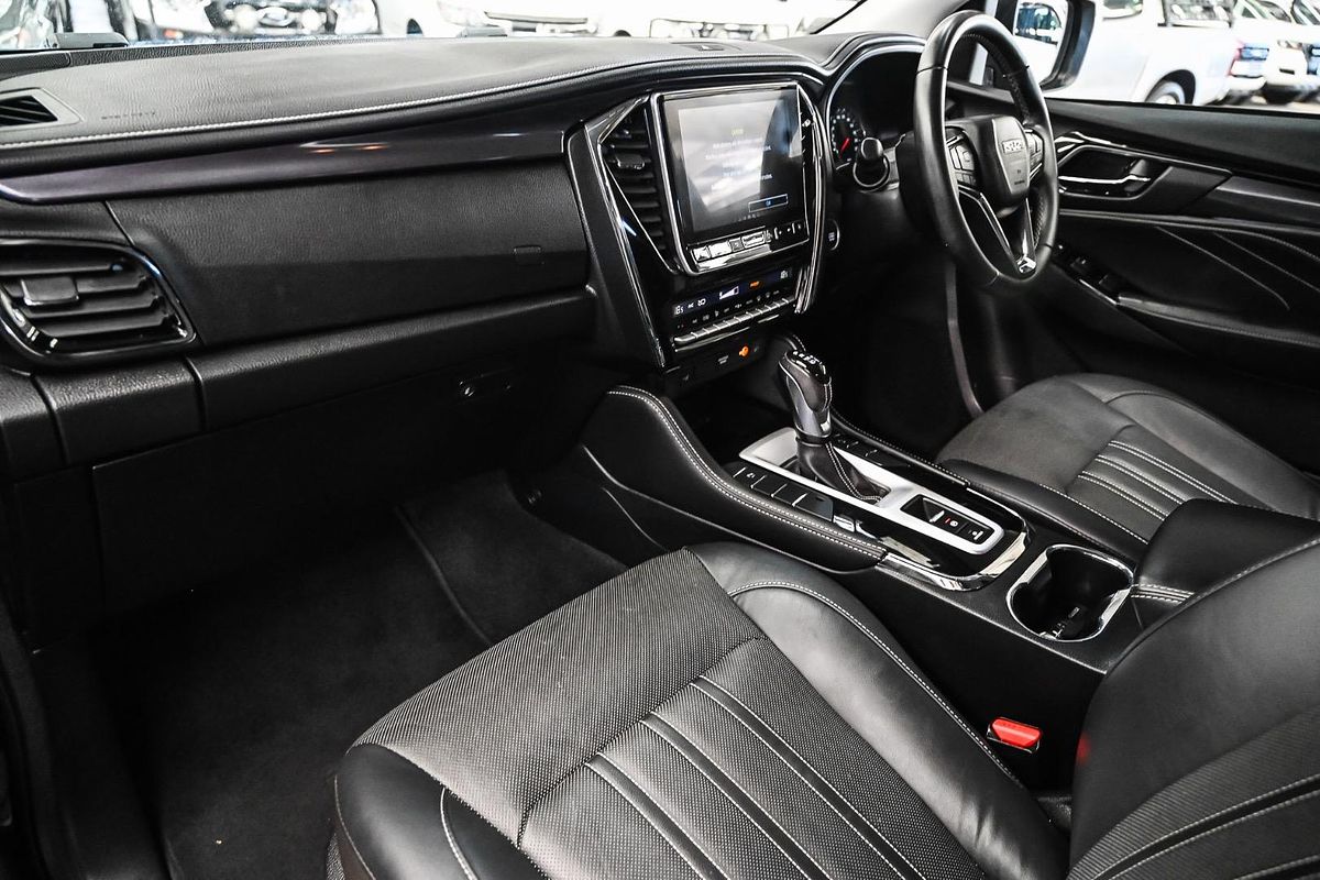 2023 Isuzu MU-X LS-T