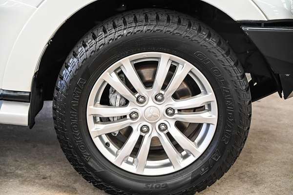 2018 Mitsubishi Pajero GLX NX