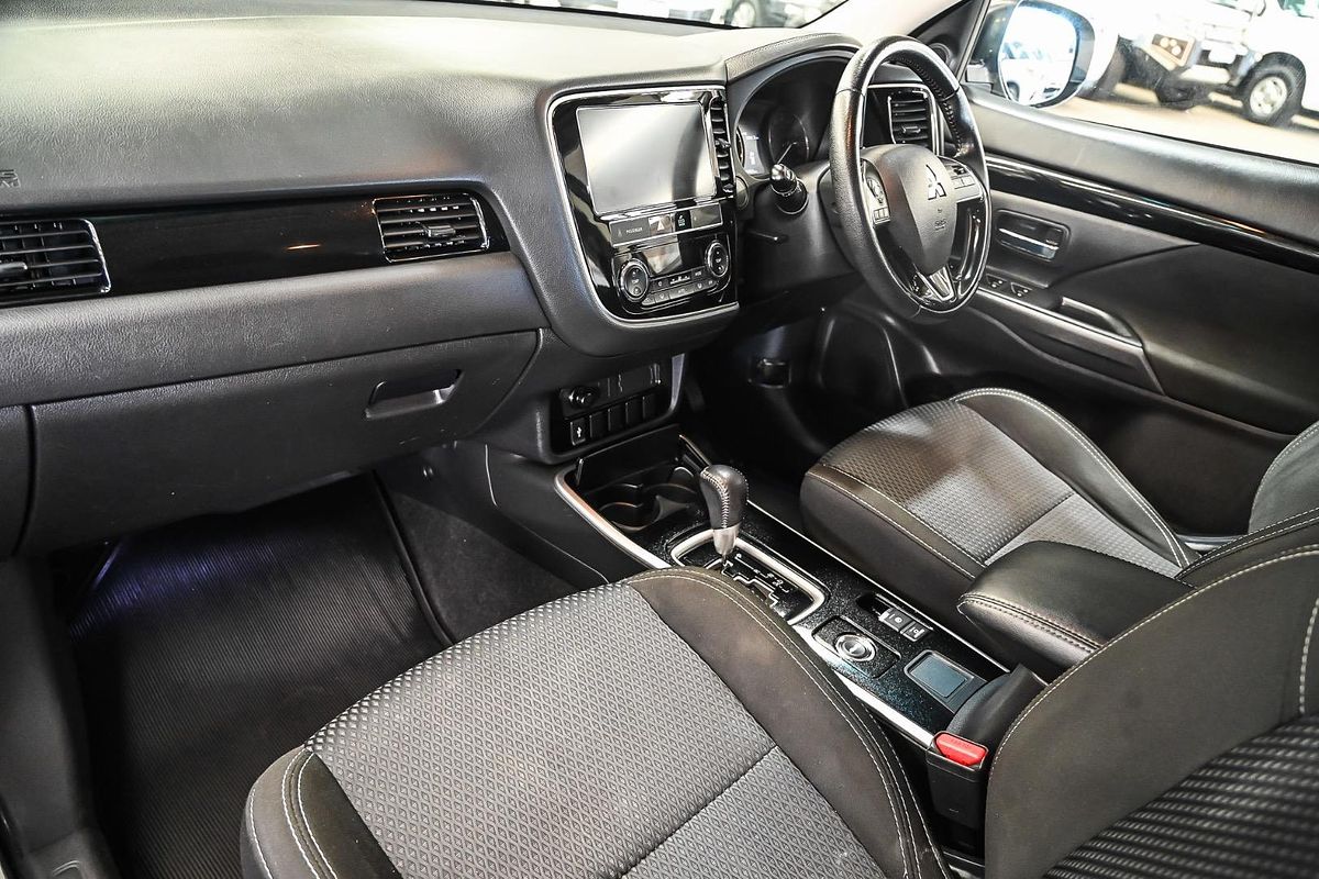 2019 Mitsubishi Outlander ES ZL
