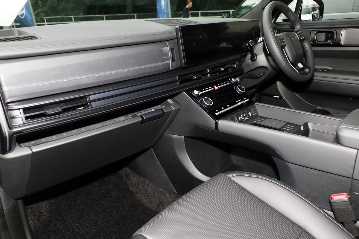 2025 Hyundai Santa Fe Calligraphy MX5.V1