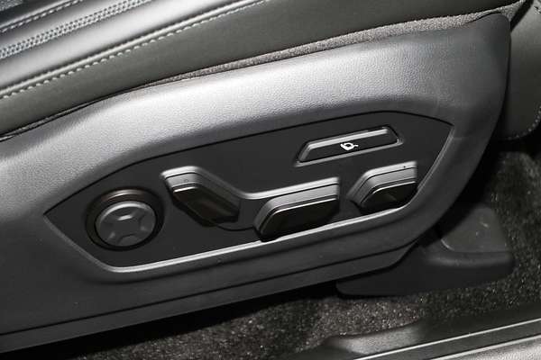 2025 Hyundai Santa Fe Calligraphy MX5.V1