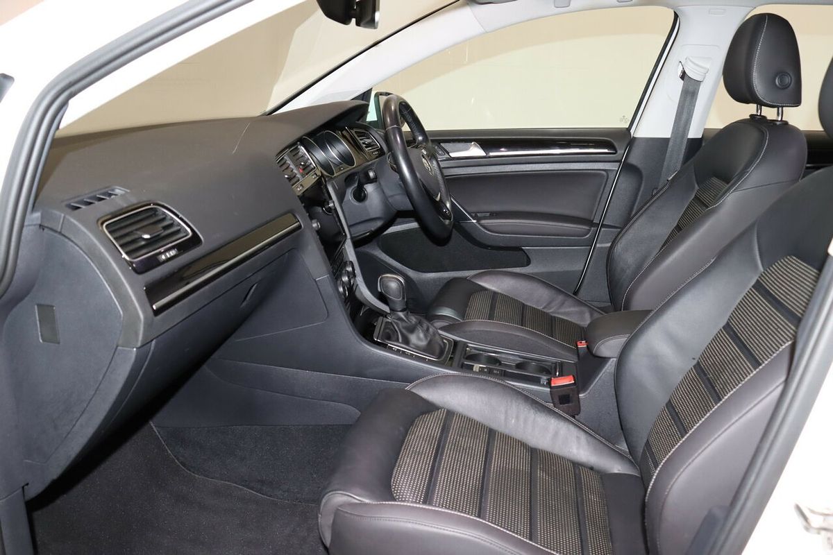 2020 Volkswagen Golf 110TSI Highline 7.5