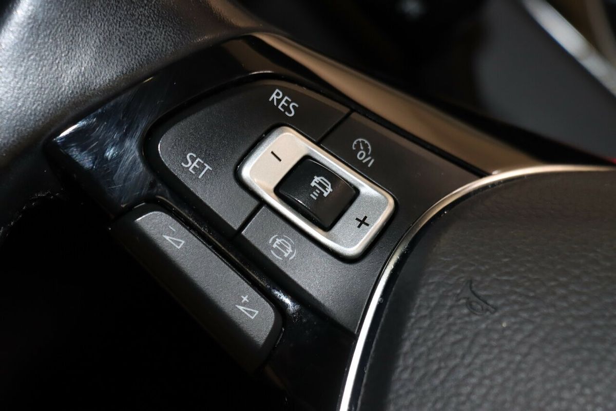 2020 Volkswagen Golf 110TSI Highline 7.5