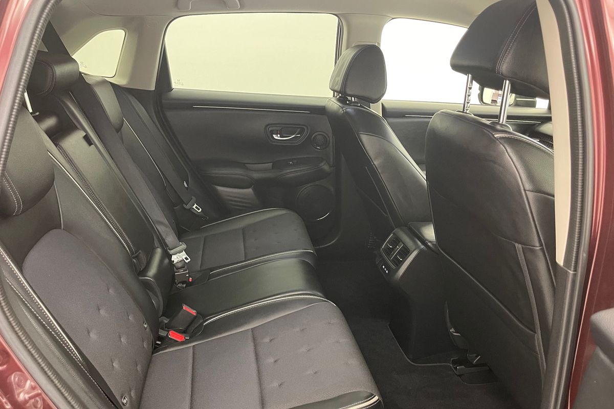 HONDA ZR-V 5 Doors Auto VTILN 23
