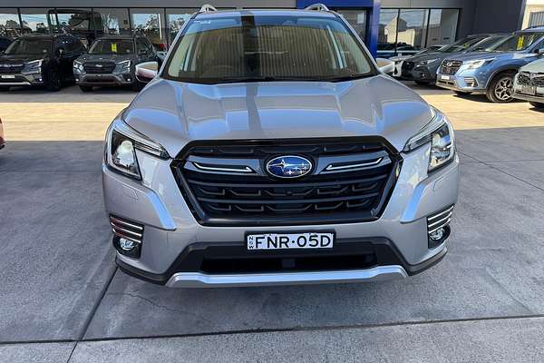 2024 Subaru Forester Hybrid S S5