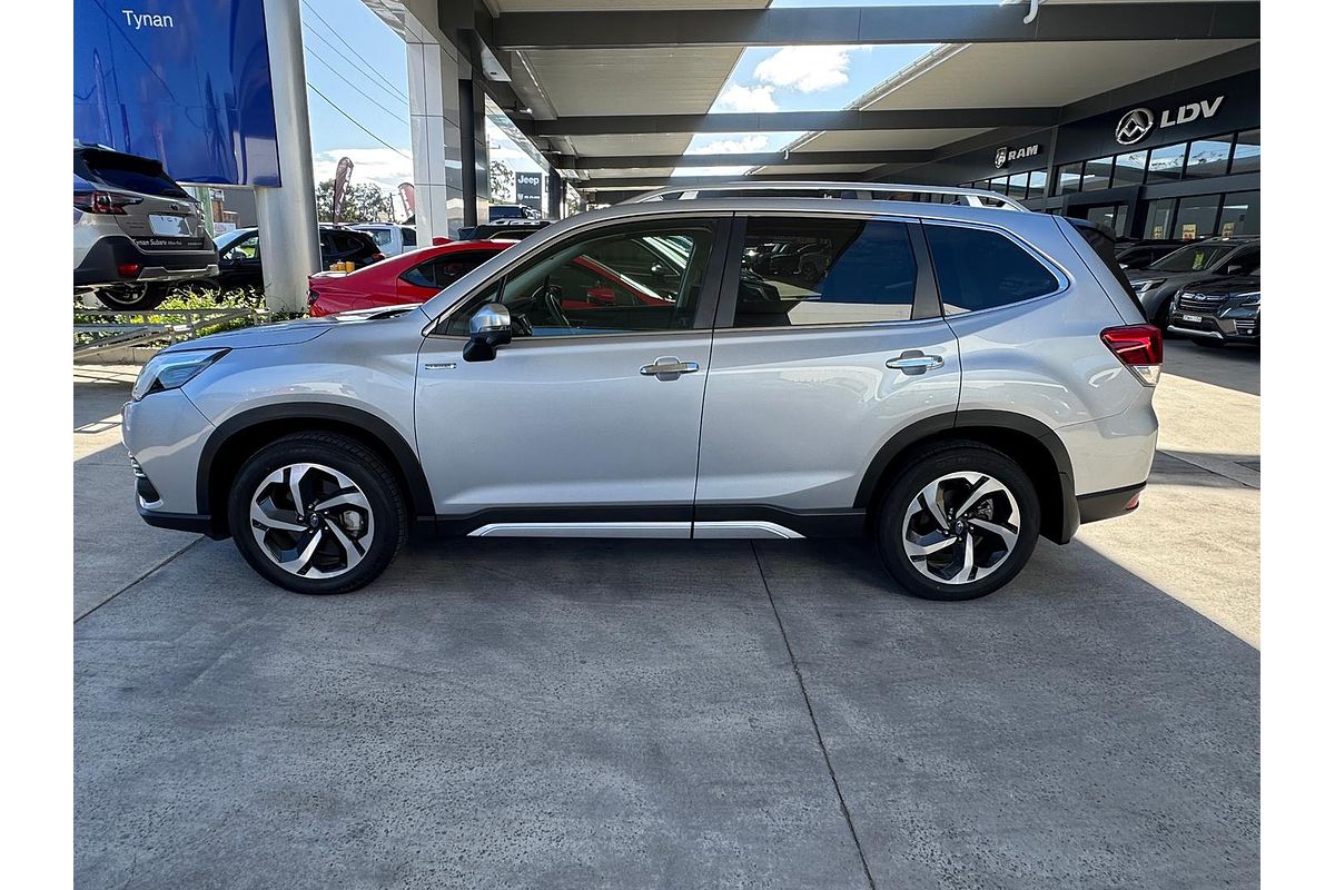 2024 Subaru Forester Hybrid S S5
