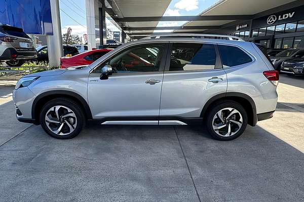 2024 Subaru Forester Hybrid S S5