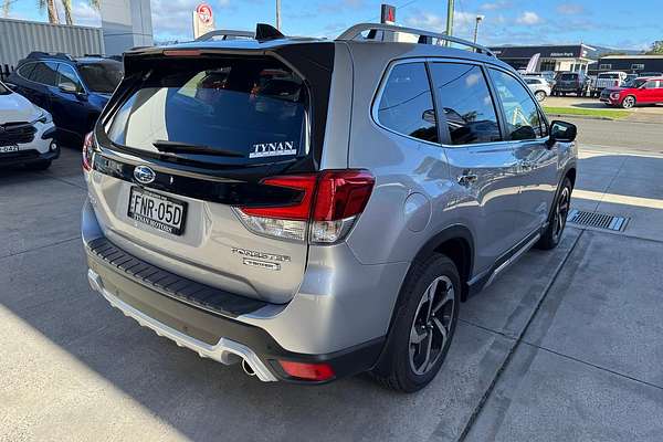 2024 Subaru Forester Hybrid S S5