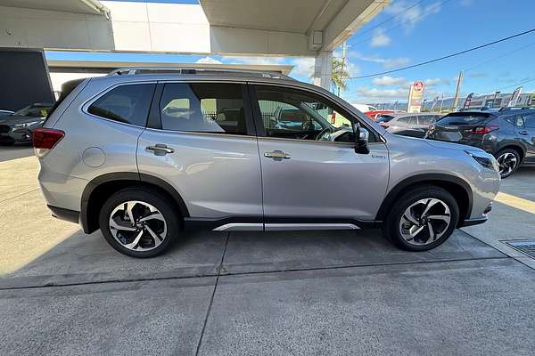 2024 Subaru Forester Hybrid S S5