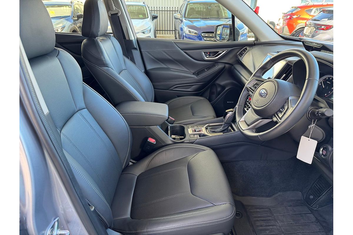 2024 Subaru Forester Hybrid S S5