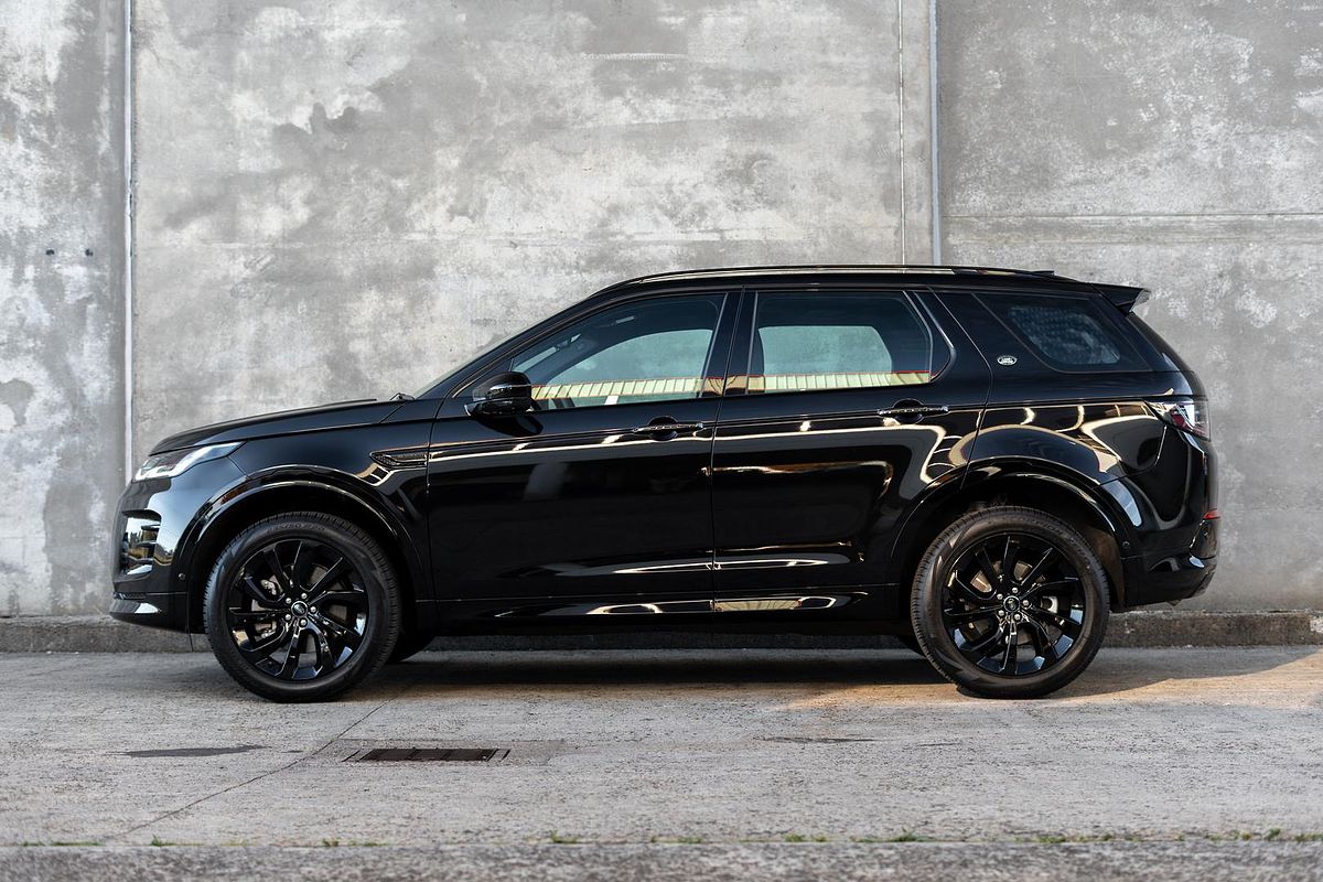 2024 Land Rover Discovery Sport P250 Dynamic SE L550