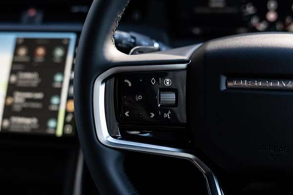 2024 Land Rover Discovery Sport P250 Dynamic SE L550