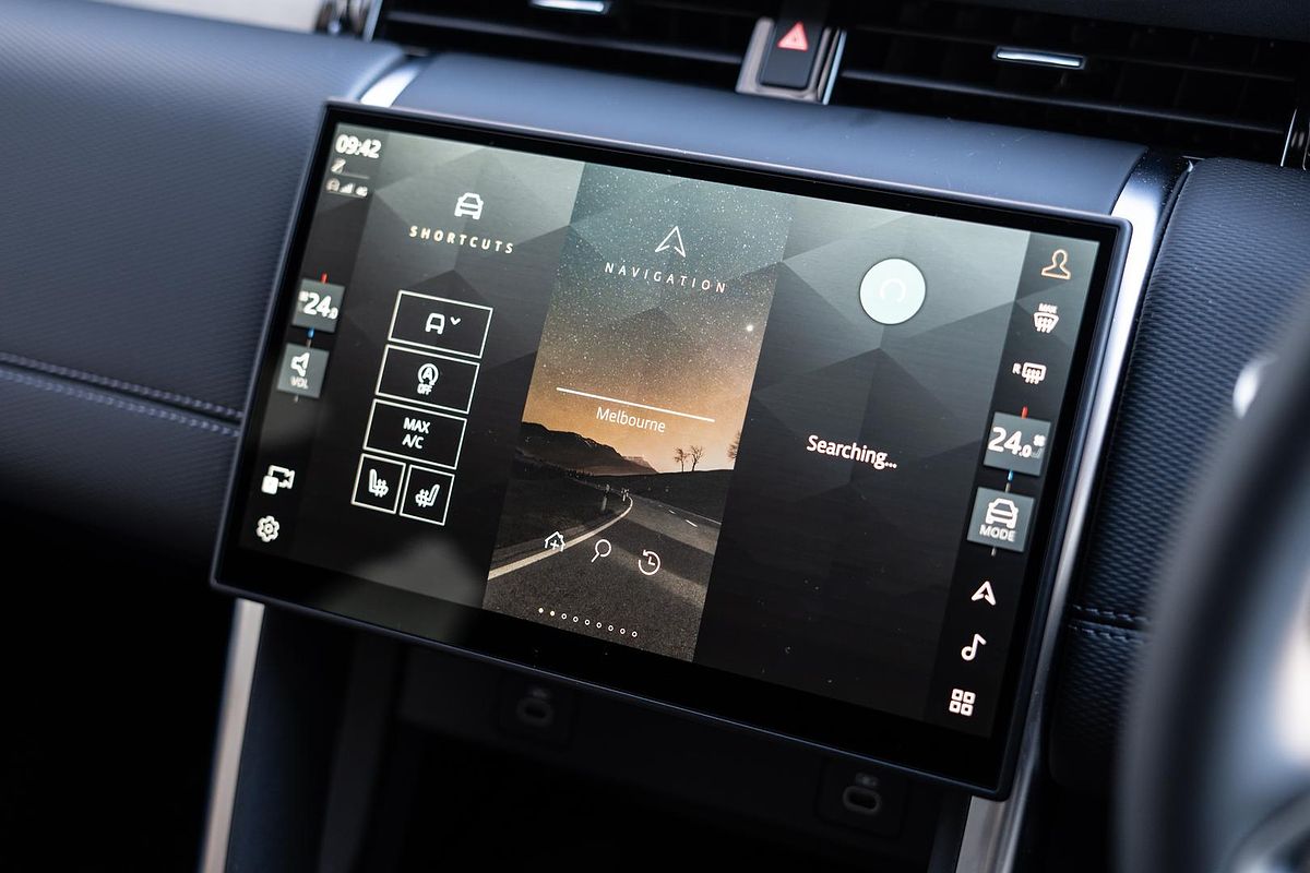 2024 Land Rover Discovery Sport P250 Dynamic SE L550