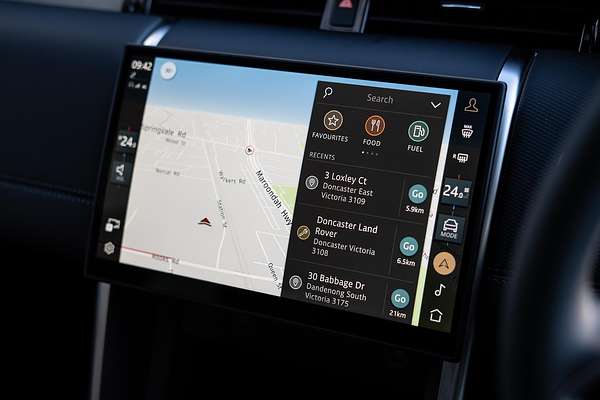 2024 Land Rover Discovery Sport P250 Dynamic SE L550