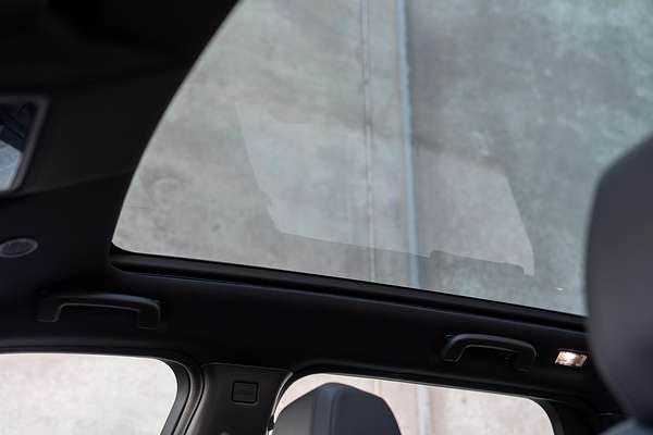 2024 Land Rover Discovery Sport P250 Dynamic SE L550