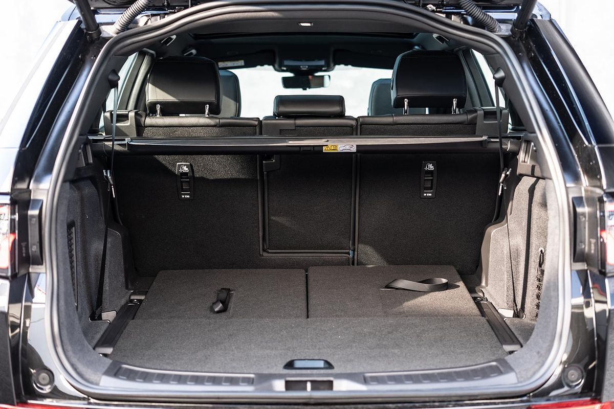 2024 Land Rover Discovery Sport P250 Dynamic SE L550