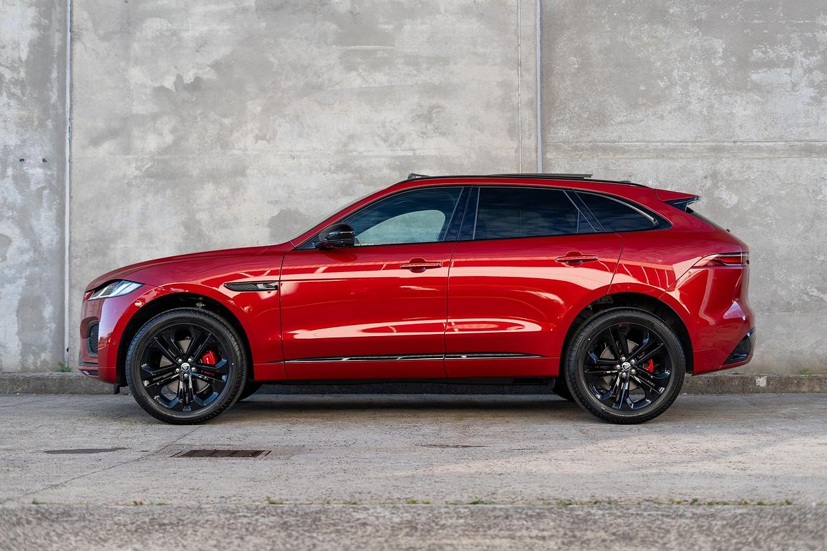 2024 Jaguar F-PACE P250 R-Dynamic SE 90th Anniversary Edition X761