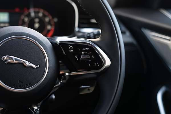 2024 Jaguar F-PACE P250 R-Dynamic SE 90th Anniversary Edition X761