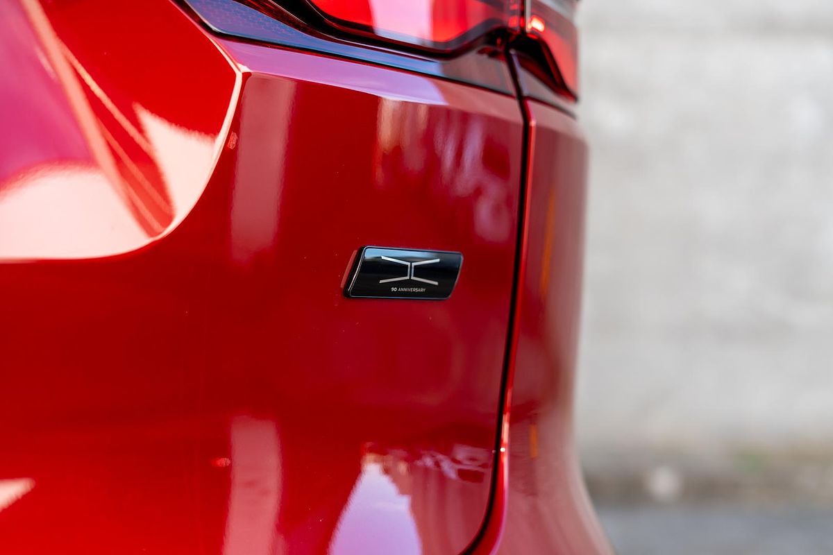 2024 Jaguar F-PACE P250 R-Dynamic SE 90th Anniversary Edition X761