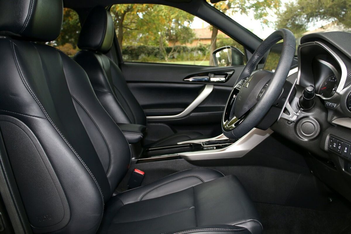 2023 Mitsubishi Eclipse Cross Exceed YB