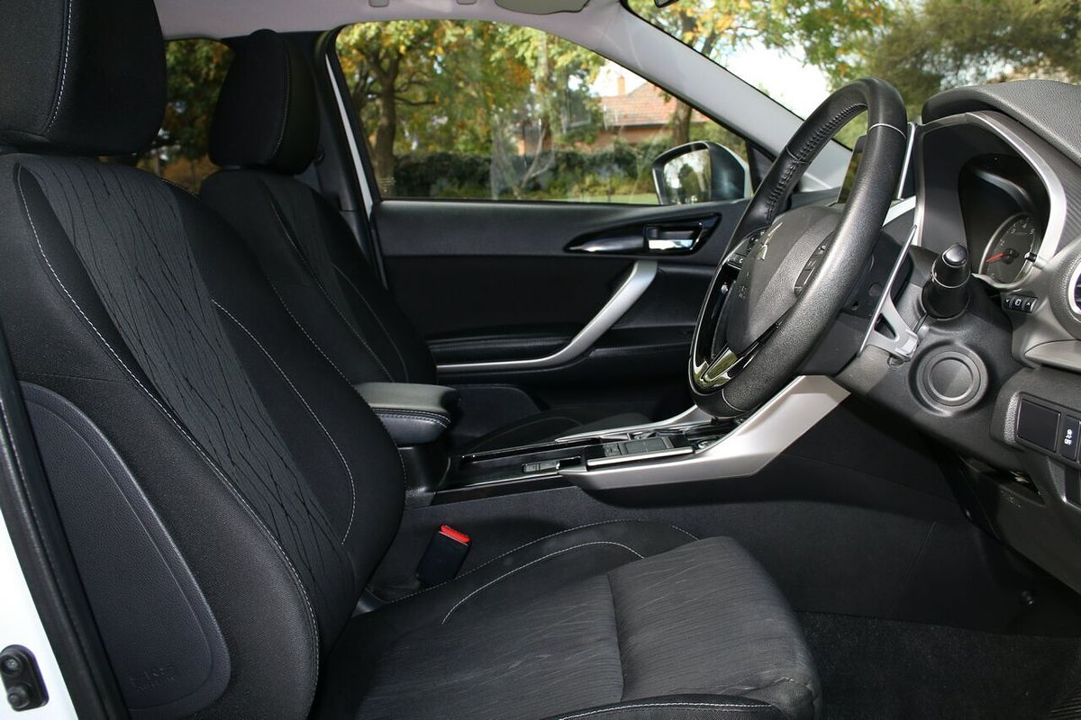 2019 Mitsubishi Eclipse Cross LS YA