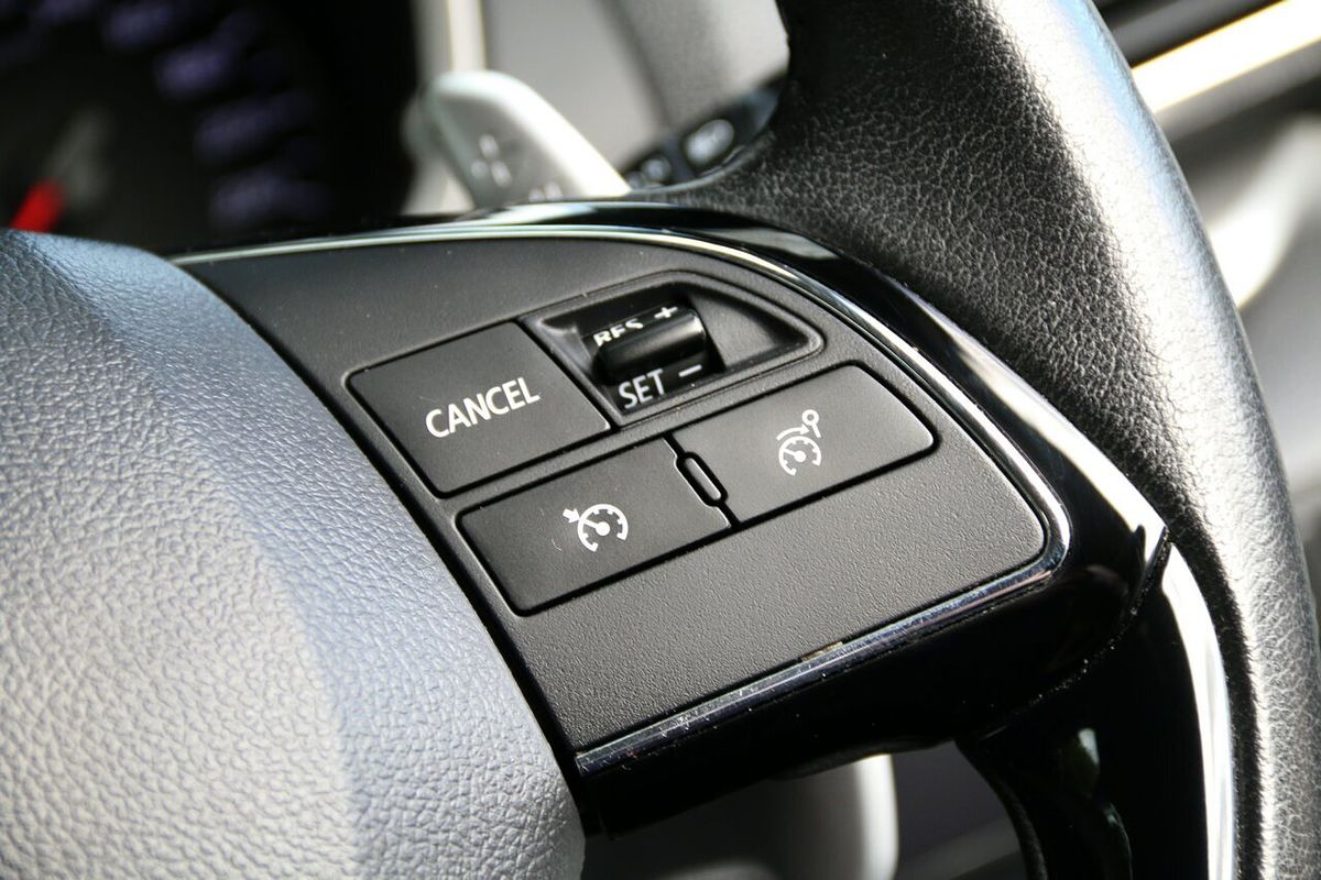 2019 Mitsubishi Eclipse Cross LS YA
