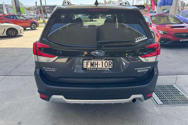 2024 Subaru Forester Hybrid S S5
