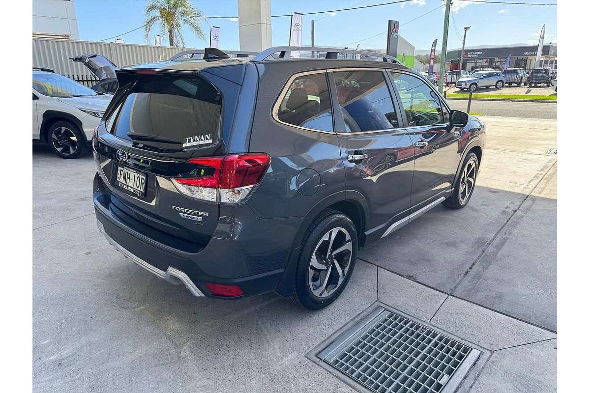 2024 Subaru Forester Hybrid S S5