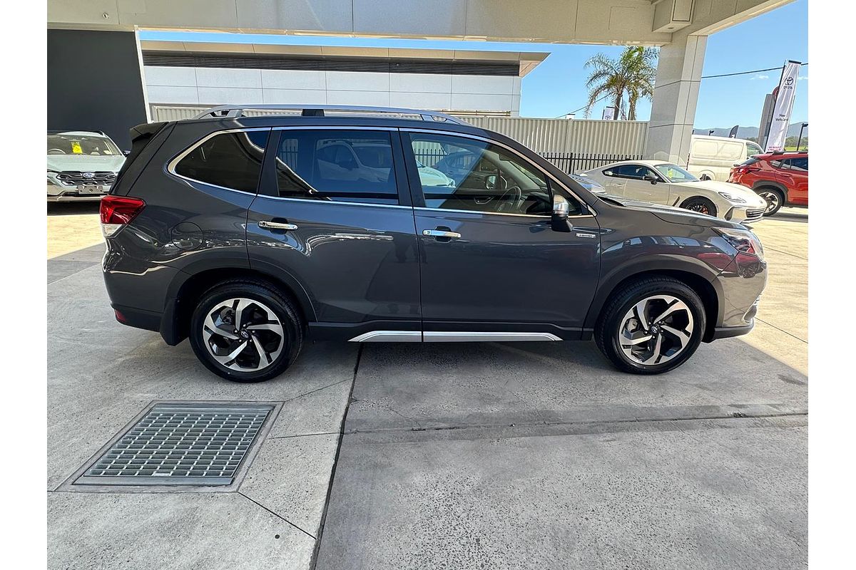 2024 Subaru Forester Hybrid S S5