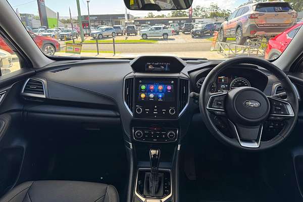 2024 Subaru Forester Hybrid S S5
