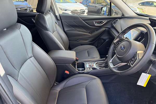 2024 Subaru Forester Hybrid S S5