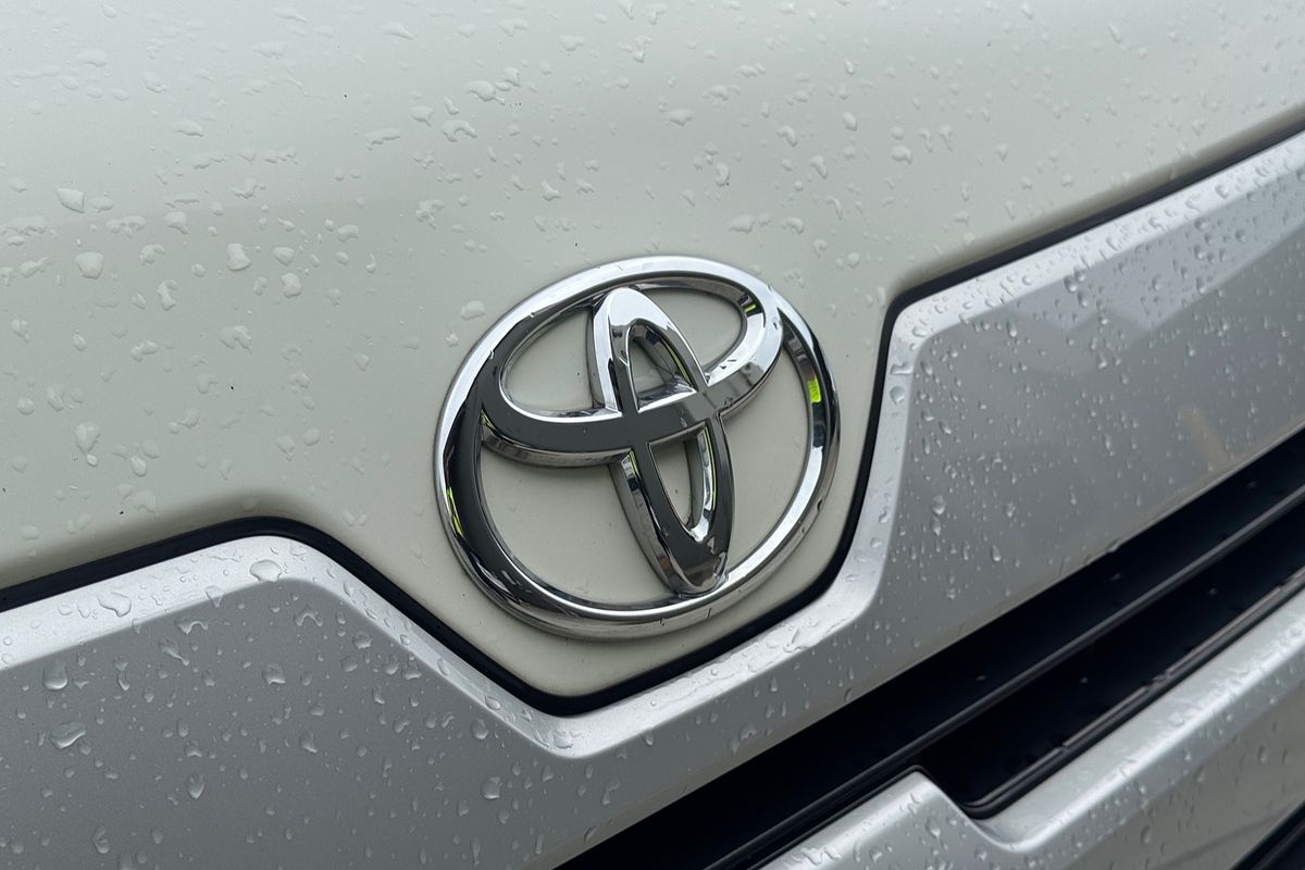 2021 Toyota Hiace GDH320R